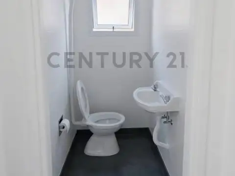 Local en Alquiler en Ensenada, $ 400.000