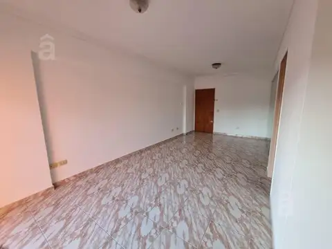 Marengo al 4400 entre Pueyrredón y Witcomb