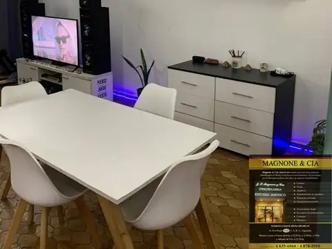 Casa 5 ambientes con 2 baños