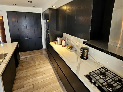 Casa en Venta en Villa Ballester, USD 330.000