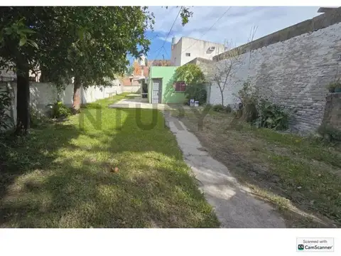 Lavarden 300, Piso 0