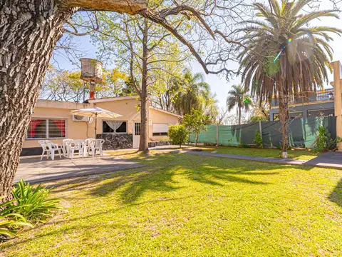 VENTA CASA 4 AMB  UDAONDO LOFT JARDIN COCHERAS