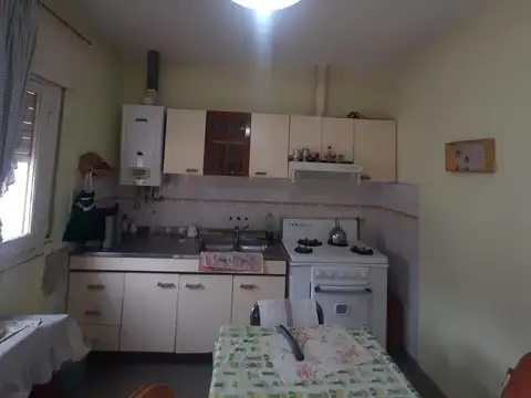 Casa en Venta en Alto Alberdi, USD 158.000