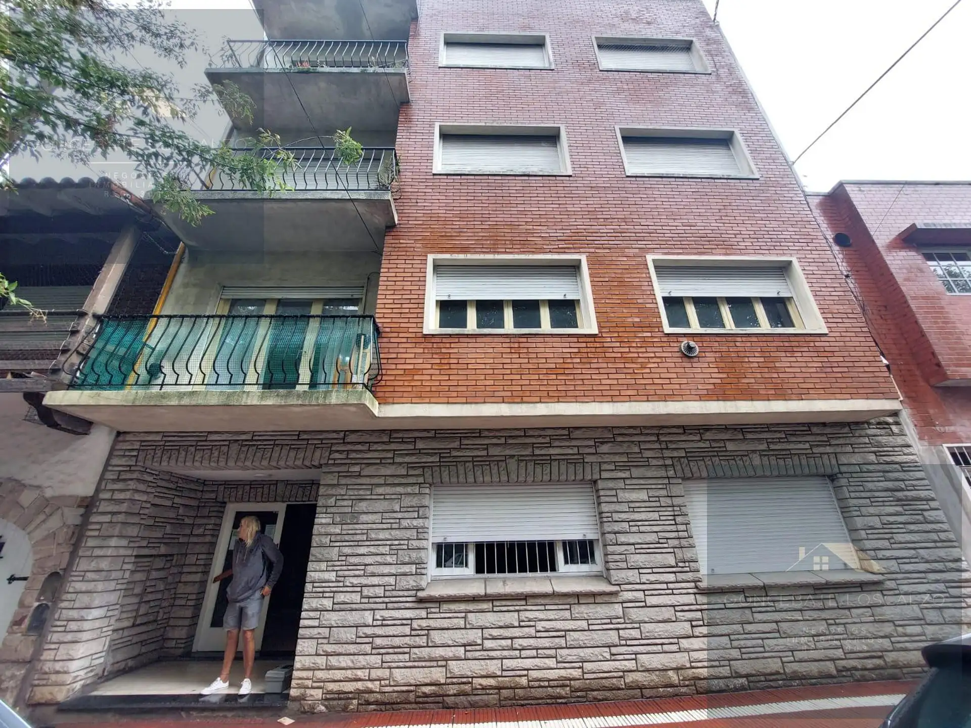Departamento en venta 3 ambientes con dependencia La Perla