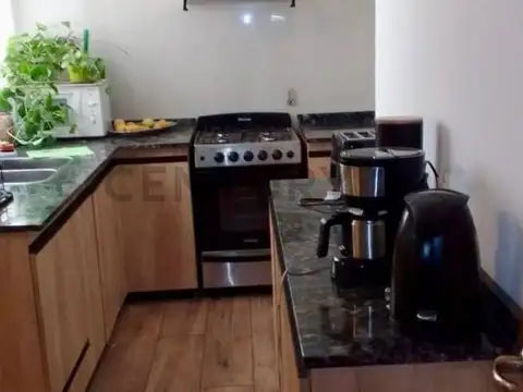 Departamento 4 ambientes con 2 baños