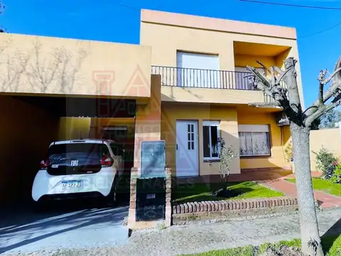 Casa en Venta en Jauregui Jose Maria, USD 160.000