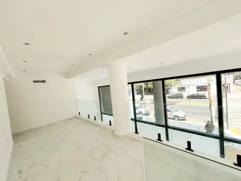 Local en Alquiler en Barrio Parque San Martin, $ 2.200.000