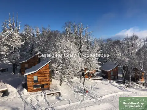 Las Pendientes ski Village, 1200