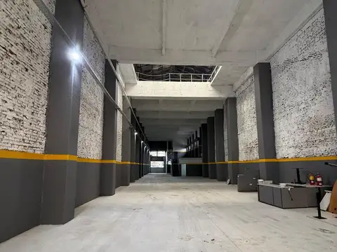 Galpon en Alquiler 10  mts Fondo