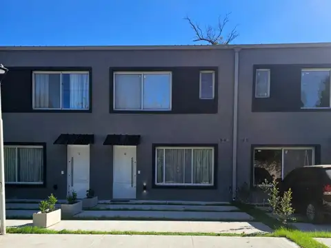 Casa en Venta en Don Torcuato, USD 190.000