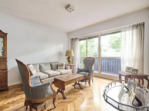 Guido y Callao. 3 dormitorios. Dos baños. Impecable. Recoleta