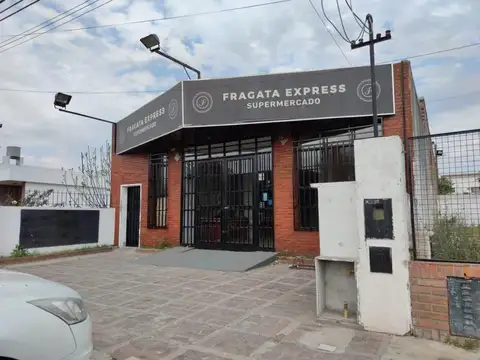 ALQUILER DE LOCAL COMERCIAL EN FISHERTON