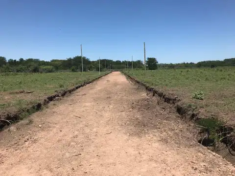 Terreno en Venta 30  mts Fondo