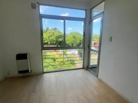 Departamento en Alquiler en Belen de Escobar, $ 550.000