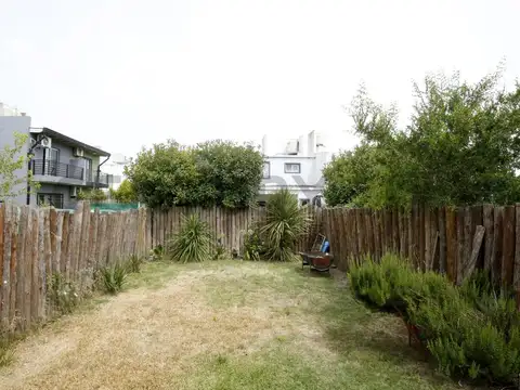 Calle 459 entre 28 y 28 bis 3300, Piso 0