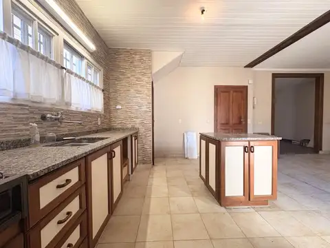 PH 6 Ambientes Venta San Isidro Parque Pileta