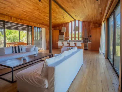 Casa en Venta al Este