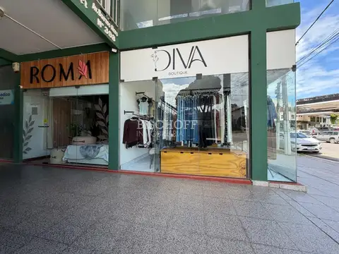 LOCAL EN VENTA A METROS DE LA AVENIDA BUENOS AIRES