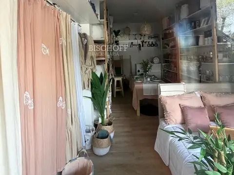 LOCAL EN VENTA A METROS DE LA AVENIDA BUENOS AIRES
