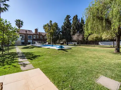 Casa en Venta al Este
