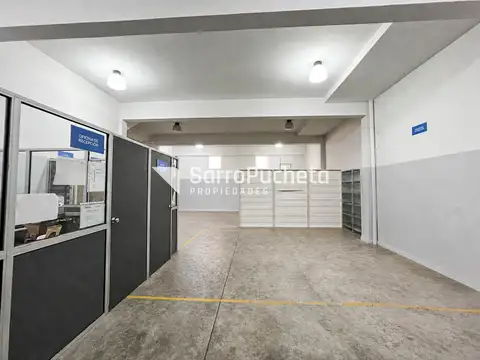 Galpon en Venta en Villa Luzuriaga, USD 225.000
