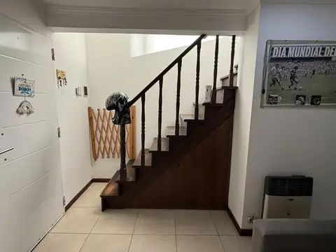 Depto Tipo Casa en Venta 12 años