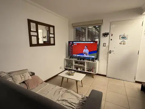 Depto Tipo Casa en Venta con 1 cocheras