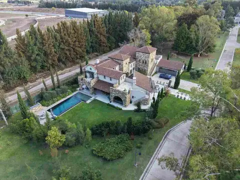 Casa 8 Ambientes Venta Saint Thomas Villa Italiana