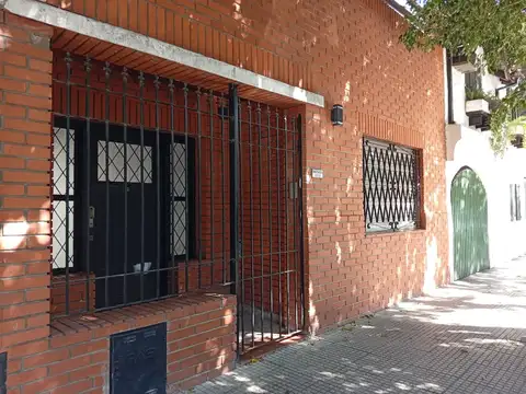 Magnífica casa lote propio