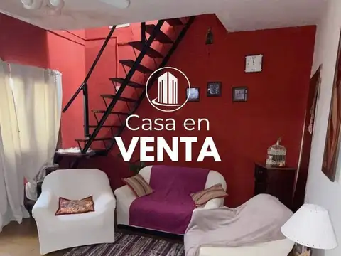 VENDO. Casa en calle Pirovano. Concordia, ER.