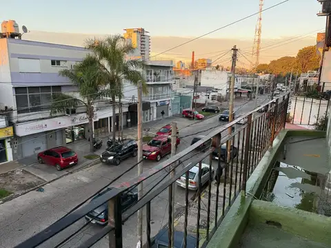 Avenida Las Heras 100