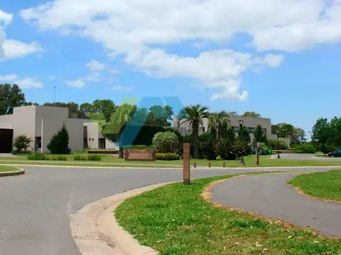 Terreno en Venta en Haras Santa Maria, USD 230.000