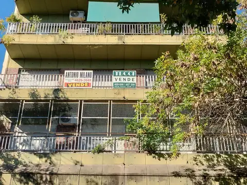 Belgrano 332 , Piso 2