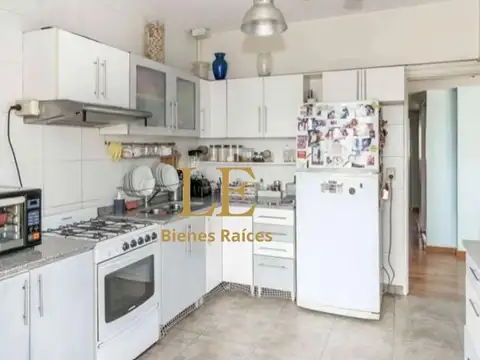 Departamento en Venta en Almagro, USD 299.000