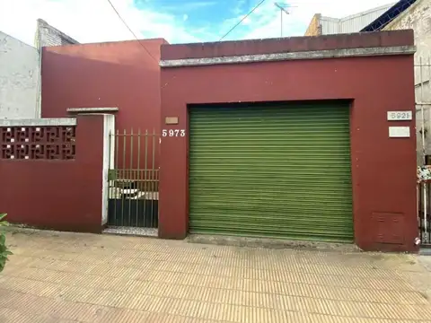 Casa  en Venta en Caseros, Tres de Febrero, G.B.A. Zona Oeste