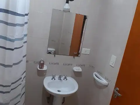 Departamento 2 ambientes con 1 baño