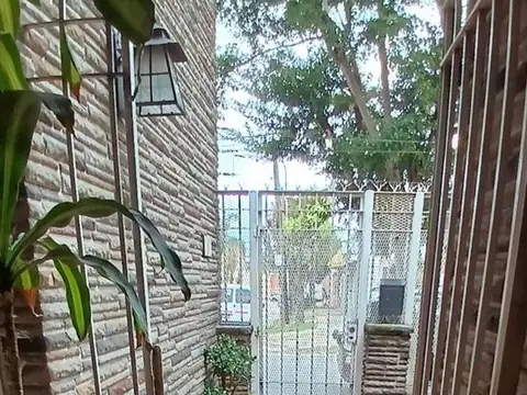 Depto Tipo Casa en Venta en Tablada, USD 59.500