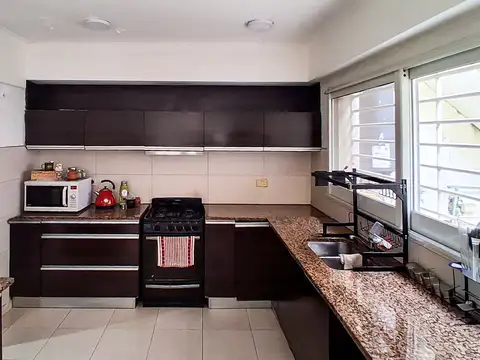 CASA EN VENTA 2 DORMITORIOS ALBERDI