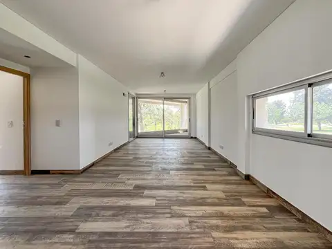 Departamento en Venta en Fisherton, USD 105.000