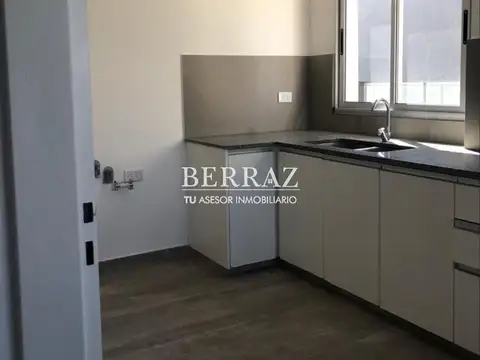 Casa en Alquiler al Este