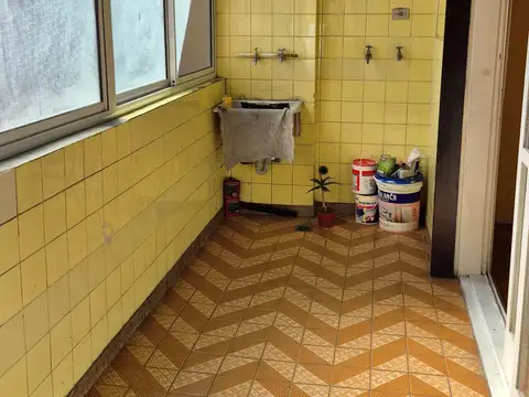 Departamento 5 ambientes con 3 baños
