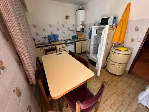 VENTA CHALET EN ZONA RESIDENCIAL