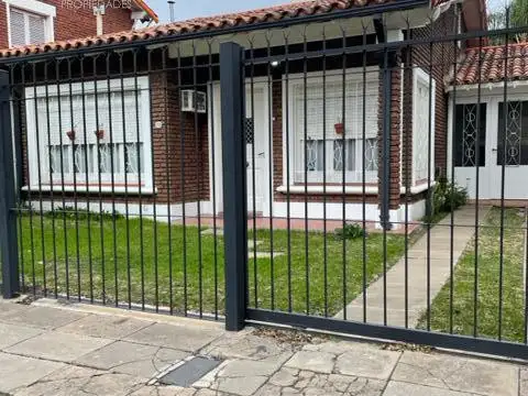 LARRALDE al 2600