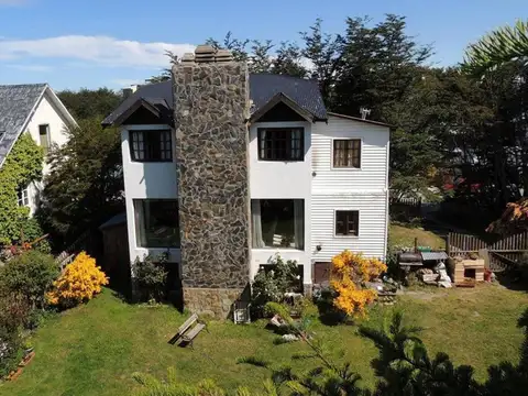 Hermosa casa + terreno 430 m2 céntrico en ushuaia