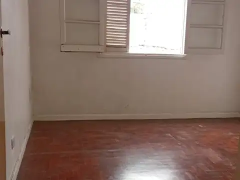 Depto Tipo Casa en Alquiler de 3 ambientes