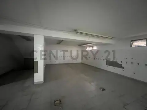 Depósito en Alquiler – Carlos María de Alvear 1200, Florida Oeste, Vicente López