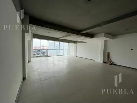 Oficina en Alquiler en Parque Patricios, $ 1.300.000