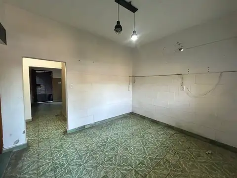 VENTA CASA MERLO 3AMB + DPTO 2AMB LOTE 600M2