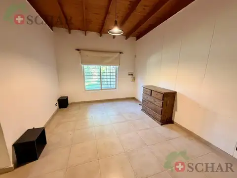Casa en Alquiler en La Bota, $ 980.000