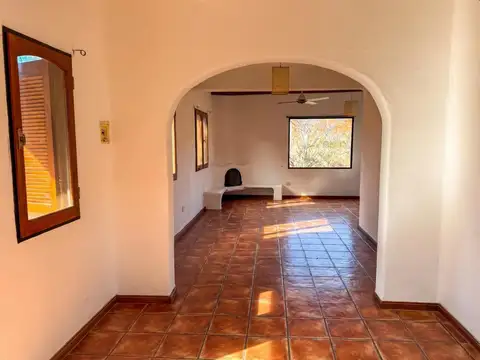 Casa en Venta en Capilla del Monte, USD 107.000